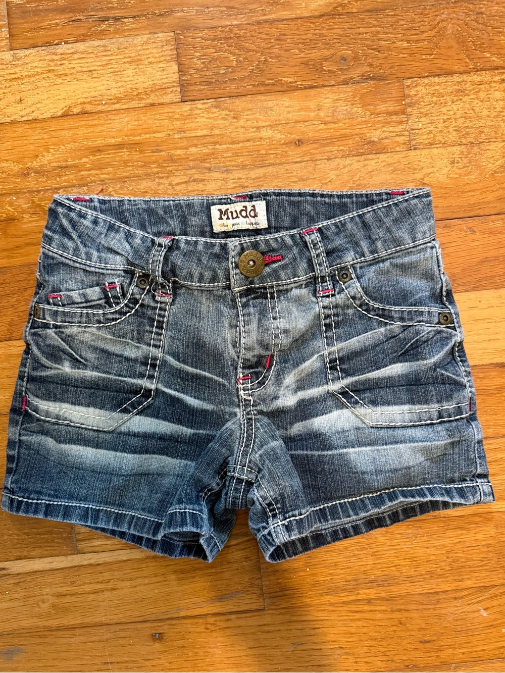 Y2K Mudd Girls' Distressed Denim Shorts in Blue with Pink Accents